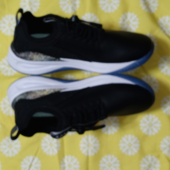 CLOVE Night Shift Core Collection Healthcare Sneakers Size  Various - Picture 3 of 9